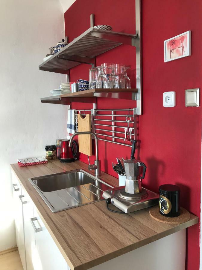 Cosy Flora Nest Apartment Prague Luaran gambar